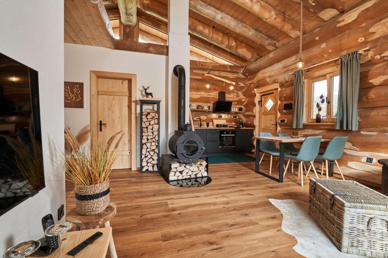 Jakob Chalets Perasdorf Exterior foto