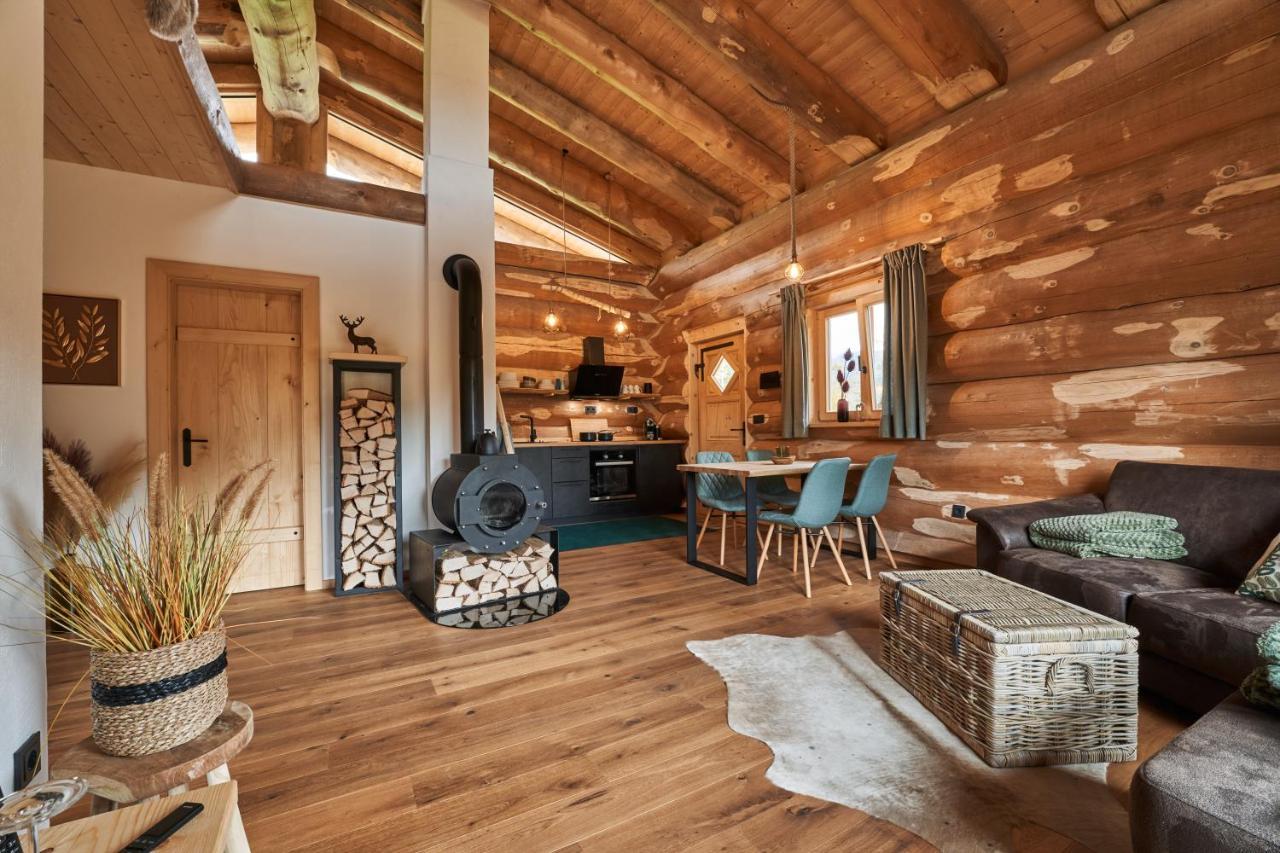 Jakob Chalets Perasdorf Exterior foto